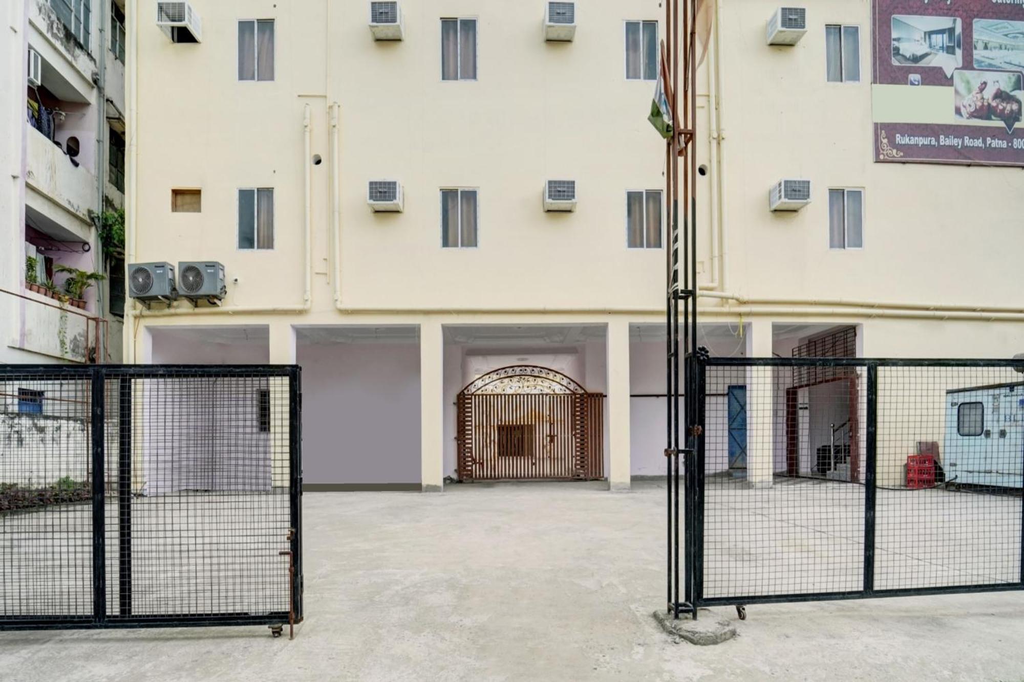 Super Oyo Hotel O Shahi Mahal Patna  Exteriör bild